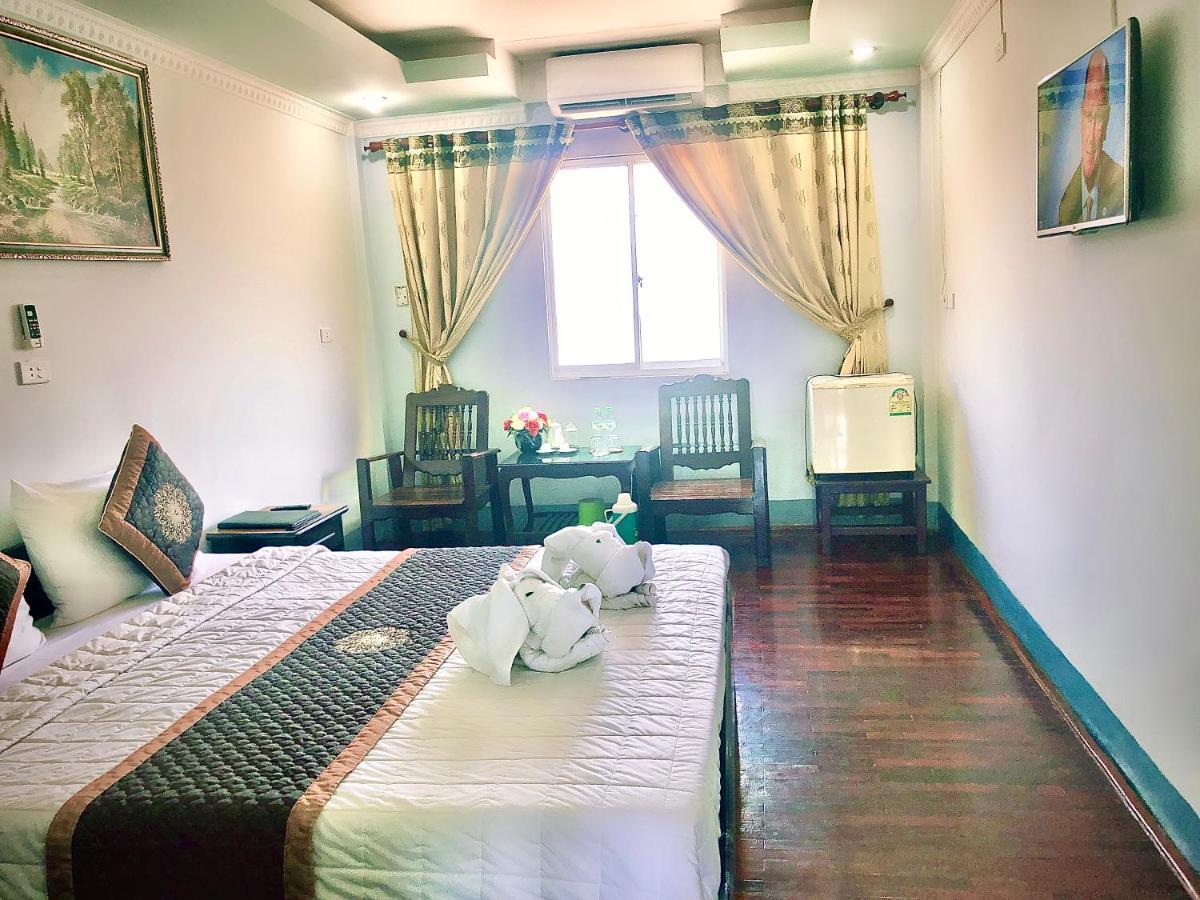 Mekong Hotel Thakhek Exteriör bild